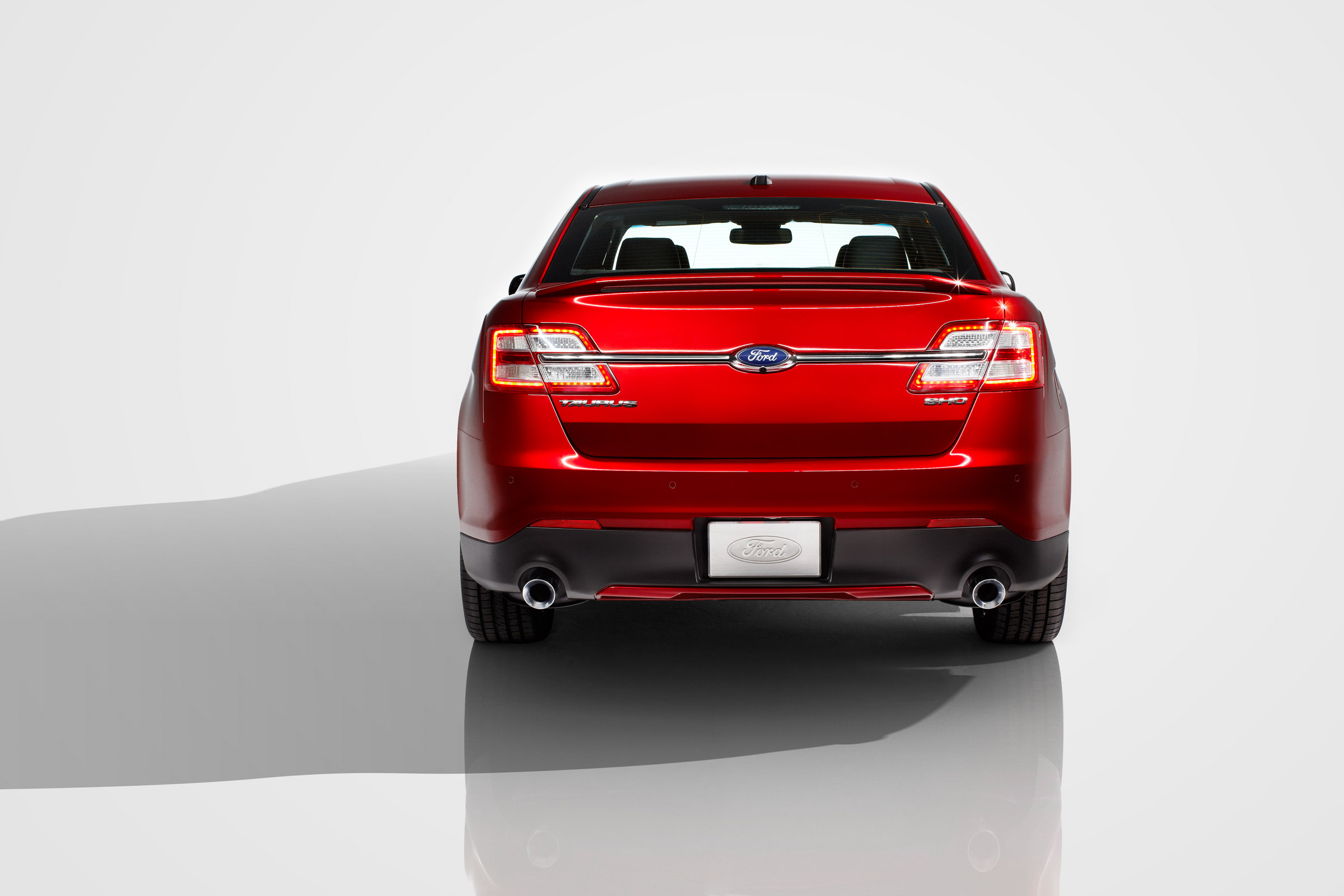 Ford Taurus SHO