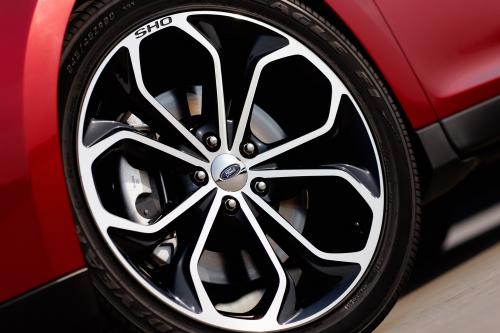 Ford Taurus SHO (2013) - picture 17 of 19