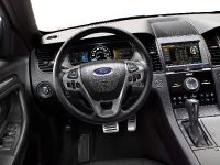 Ford Taurus SHO (2013) - picture 7 of 19