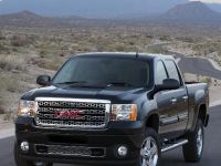 GMC Sierra (2013) - picture 2 of 15
