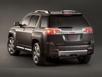 GMC Terrain Denali 3-6L V-6 (2013) - picture 3 of 6