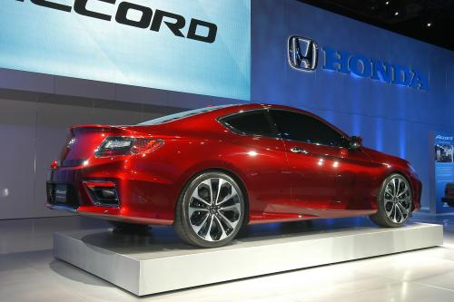 Honda Accord Concept Detroit (2012) - picture 8 of 10