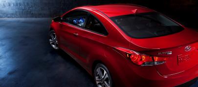 Hyundai Elantra Sport Coupe (2013) - picture 7 of 15