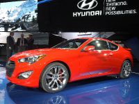 2013 Hyundai Genesis Coupe Detroit (2012) - picture 2 of 5