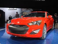 2013 Hyundai Genesis Coupe Detroit (2012) - picture 3 of 5