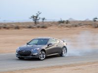 Hyundai Genesis Coupe (2013) - picture 14 of 27