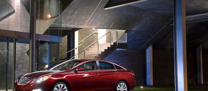 Hyundai Sonata (2013) - picture 36 of 49