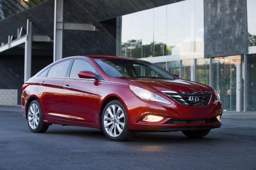 Hyundai Sonata (2013) - picture 9 of 49