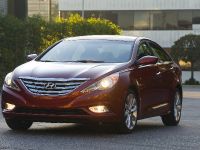 Hyundai Sonata (2013) - picture 1 of 49