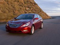 Hyundai Sonata (2013) - picture 3 of 49