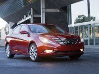 Hyundai Sonata (2013) - picture 8 of 49