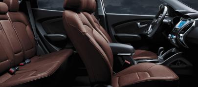 Hyundai Tucson (2013) - picture 12 of 13