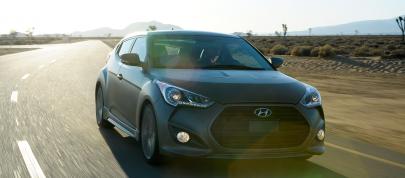 Hyundai Veloster Turbo (2013) - picture 7 of 20