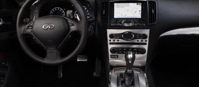 Infiniti IPL G Convertible (2013) - picture 28 of 37