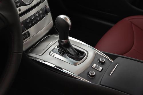 Infiniti IPL G Convertible (2013) - picture 33 of 37