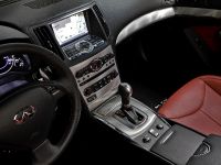 Infiniti IPL G Convertible (2013) - picture 34 of 37