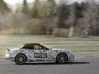 Jaguar F-Type Sports Car (2013) - picture 4 of 9