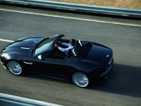 Jaguar F-TYPE UK (2013)
