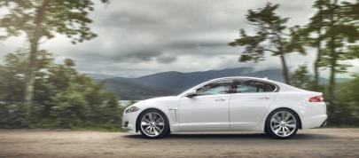 Jaguar XF AWD (2013) - picture 7 of 12