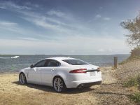 Jaguar XF AWD (2013)