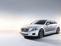 Jaguar XJ Ultimate (2013) - picture 4 of 29