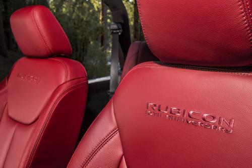 Jeep Wrangler Rubicion 10th Anniversary Edition (2013) - picture 25 of 27
