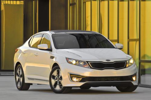 Kia Optima Hybrid (2013) - picture 1 of 7