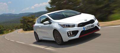 Kia Pro ceed GT UK (2013) - picture 4 of 10