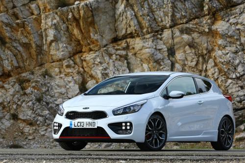 Kia Pro ceed GT UK (2013) - picture 1 of 10