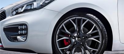 Kia Pro_ceed GT (2013) - picture 4 of 7