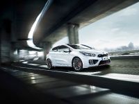 Kia Pro_ceed GT (2013) - picture 2 of 7