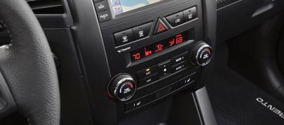 Kia Sorento (2013) - picture 39 of 45
