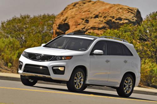 Kia Sorento (2013) - picture 1 of 45