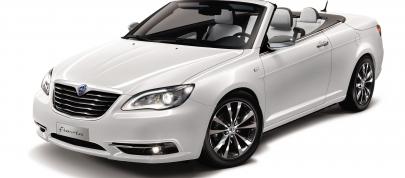 Lancia Flavia Convertible (2013) - picture 4 of 28