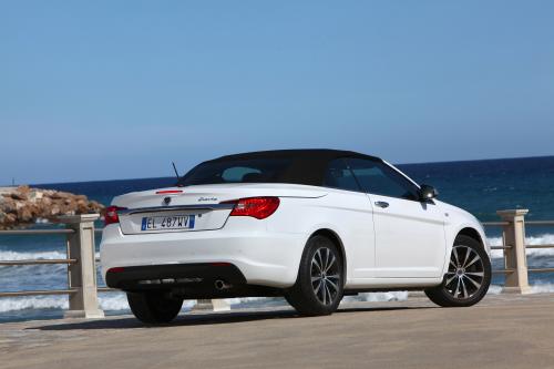 Lancia Flavia Convertible (2013) - picture 16 of 28