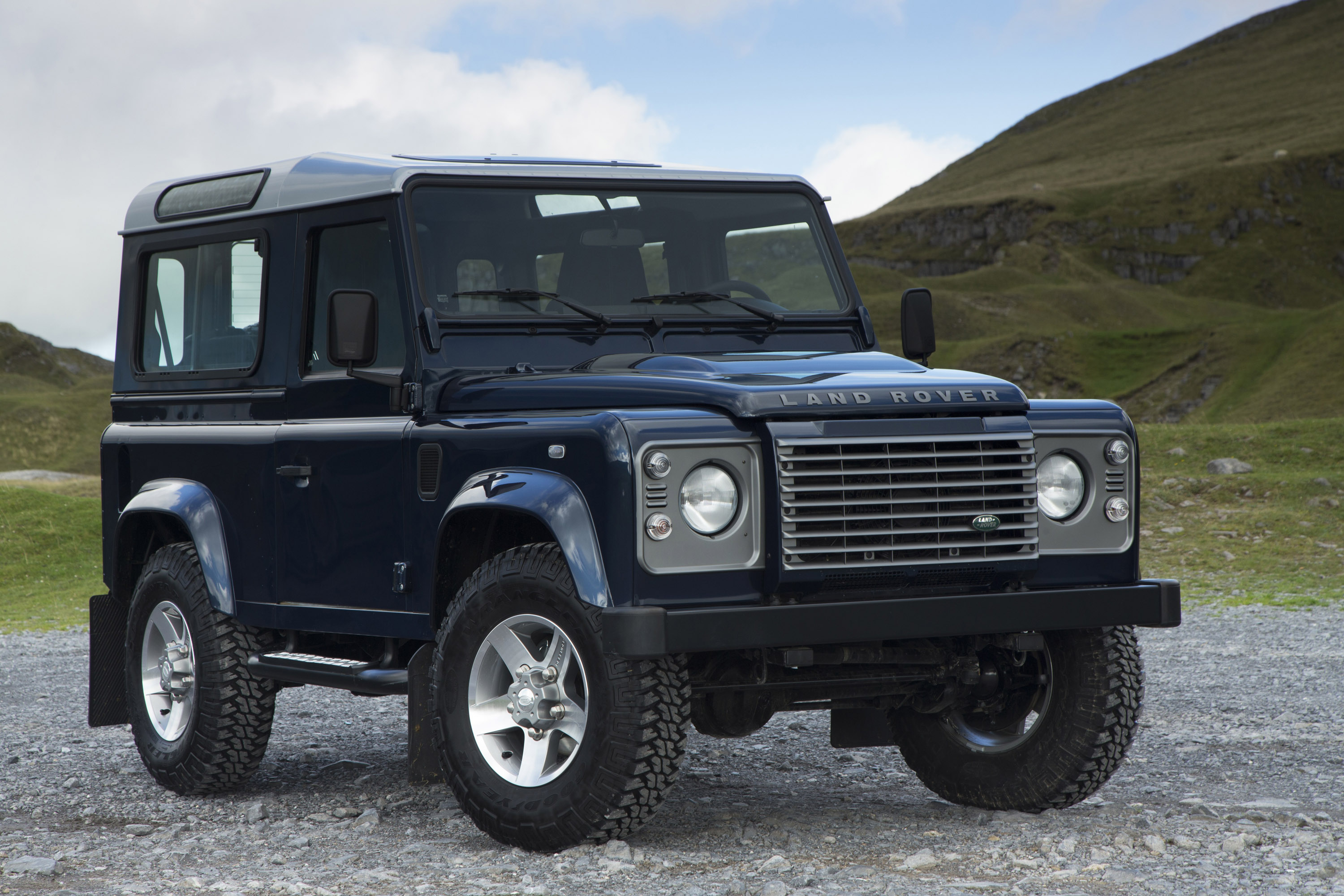 Land Rover Defender UK