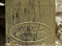 Land Rover Defender UK (2013) - picture 13 of 24