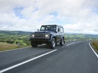 Land Rover Defender UK (2013)