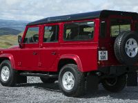 Land Rover Defender UK (2013)