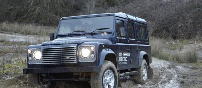 Land Rover Electric Defender (2013) - picture 7 of 18