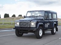 Land Rover Electric Defender (2013) - picture 3 of 18