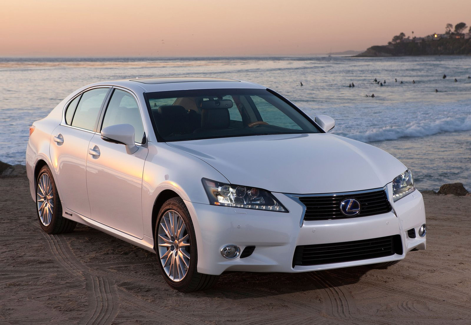 Lexus GS 450h Hybrid