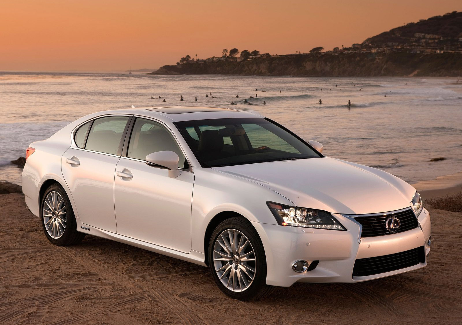 Lexus GS 450h Hybrid