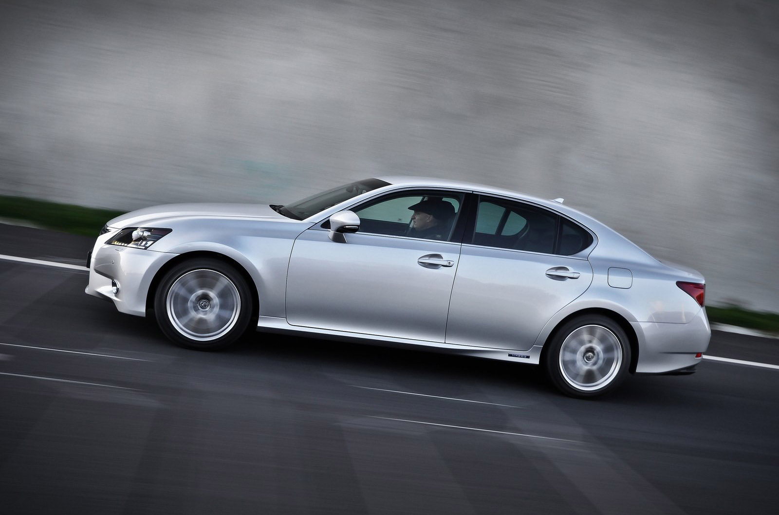 Lexus GS 450h Hybrid