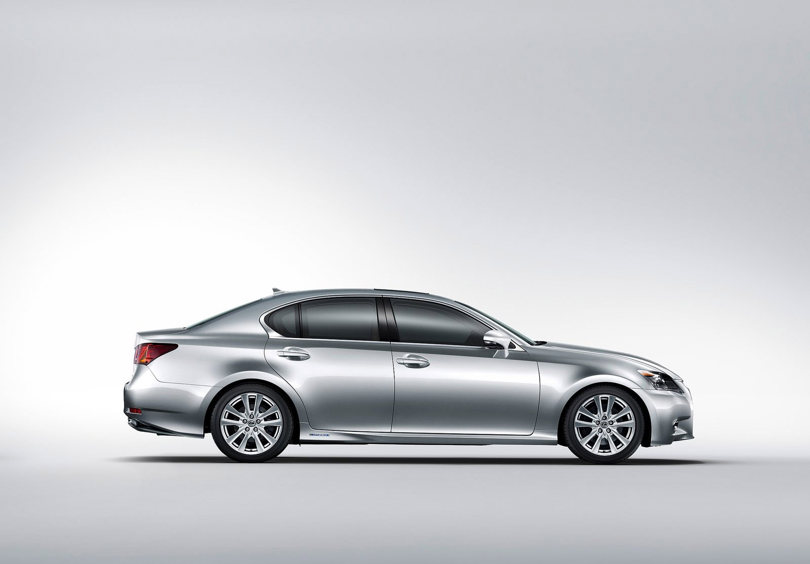 Lexus GS 450h Hybrid