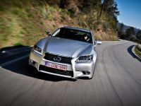 Lexus GS 450h Hybrid (2013) - picture 2 of 43