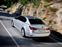 Lexus GS 450h Hybrid (2013) - picture 22 of 43