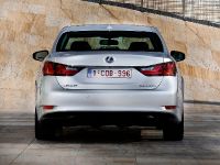 Lexus GS 450h Hybrid (2013)