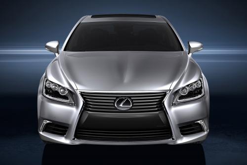 Lexus LS 460 (2013) - picture 1 of 10