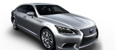 Lexus LS 600h F Sport (2013) - picture 4 of 14